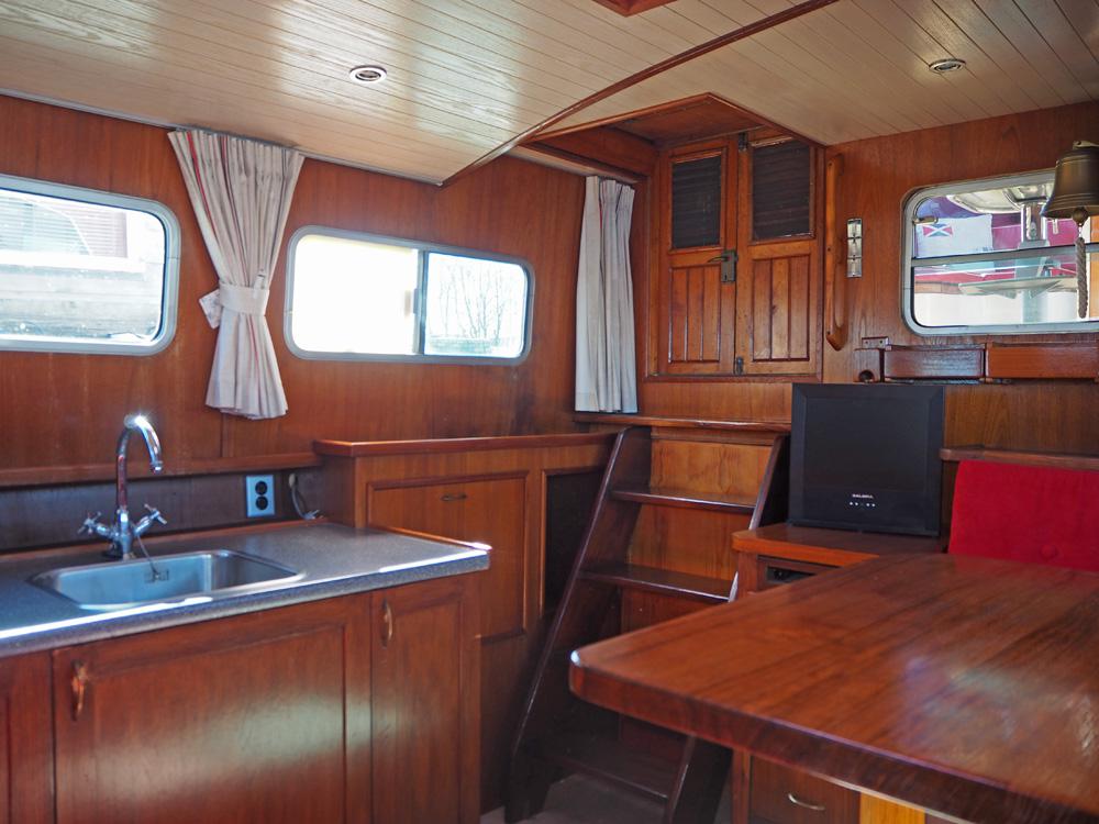 Salon, H&eacute;bergements